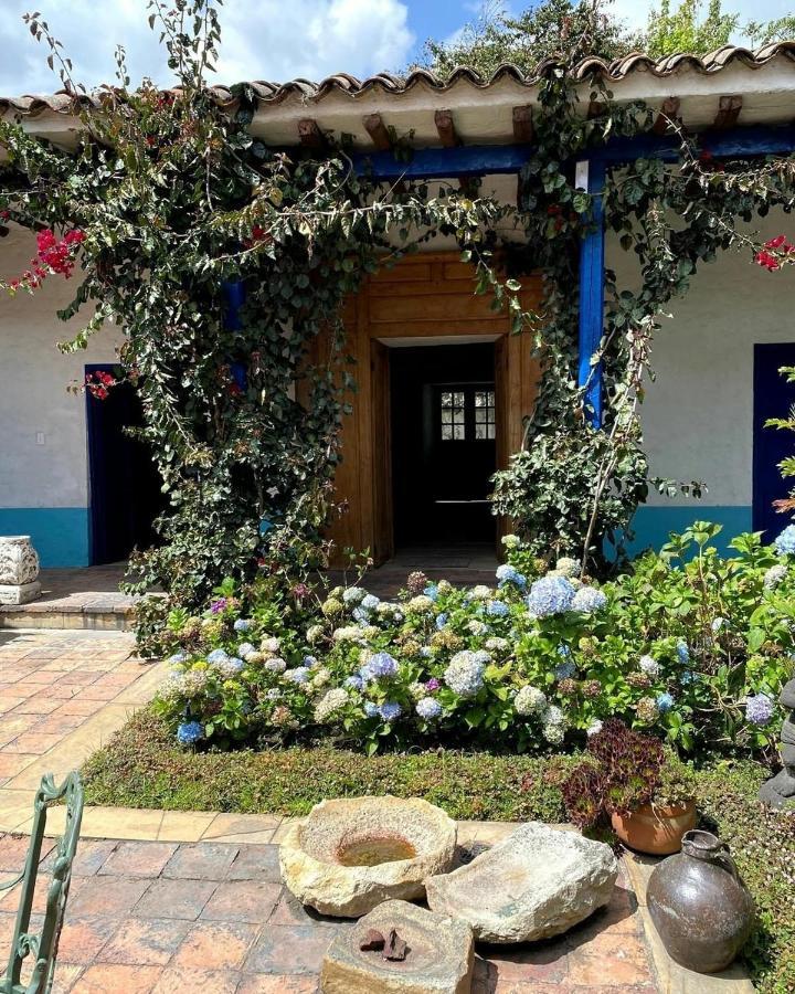 מלון Cucunubá Casa La Bisbal מראה חיצוני תמונה